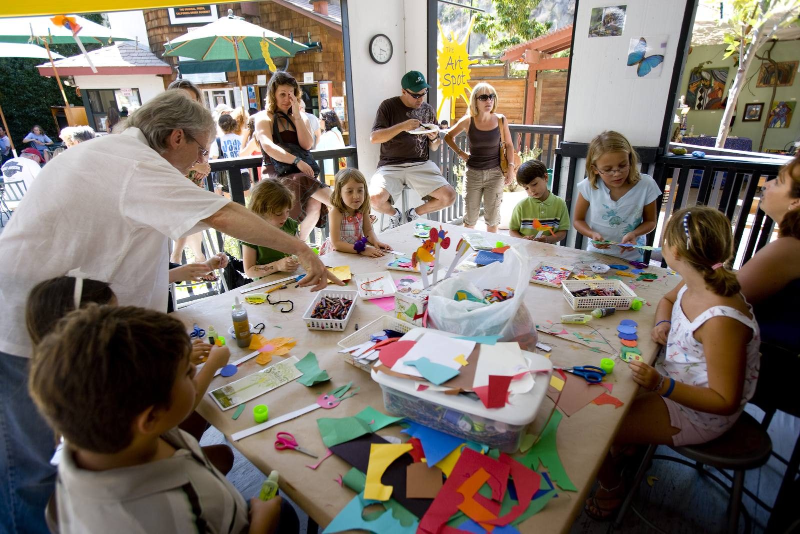 A children's art class at the Sawdust Art Festival.